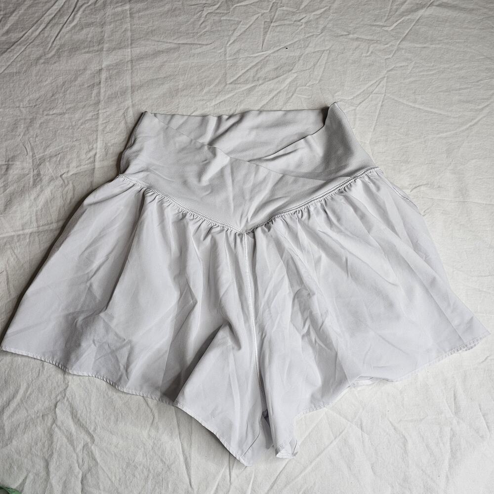 Offline By Aerie Womens S Real Me Crossover Flowy Short White Coastal Summer - Picture 4 of 12